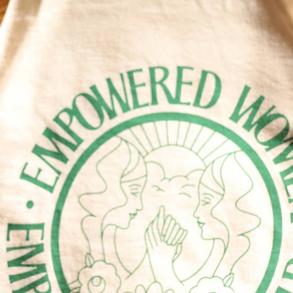 NWT White & Green Feminist Female Empowerment Short Sleeve Graphic Tee - Picture 2 of 3